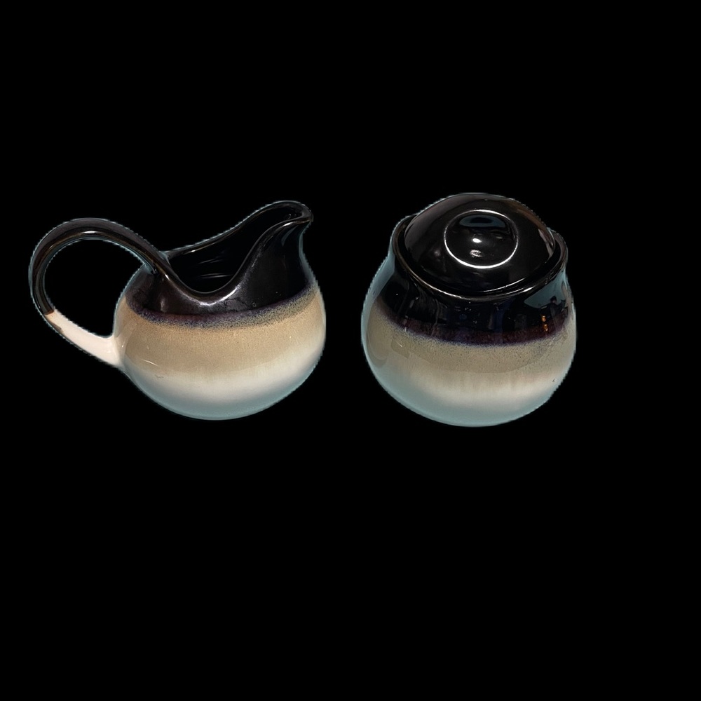 Pair Sango Nova Black 4932 China Creamer & Sugar Bowl W Cover Black Tan Cream